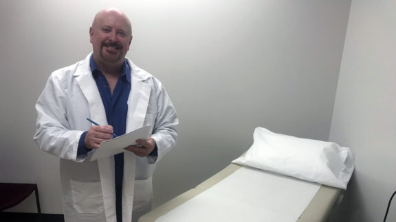 11-5-18 white lab coat Chris Rogers Standardized Patient
